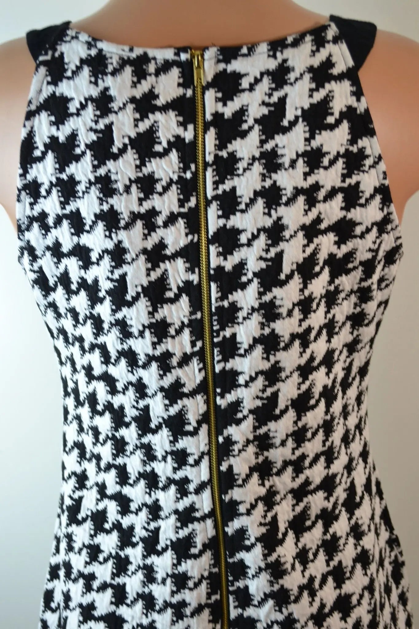 Eyeshadow Houndstooth Bodycon Dress White/Black - FS GIFTS