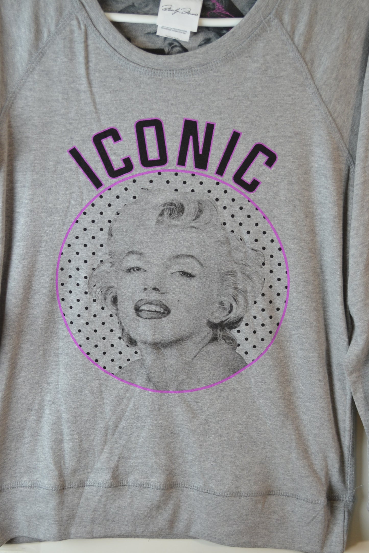 Marilyn Monroe  Women  Reversible Sweatshirt - FS GIFTS